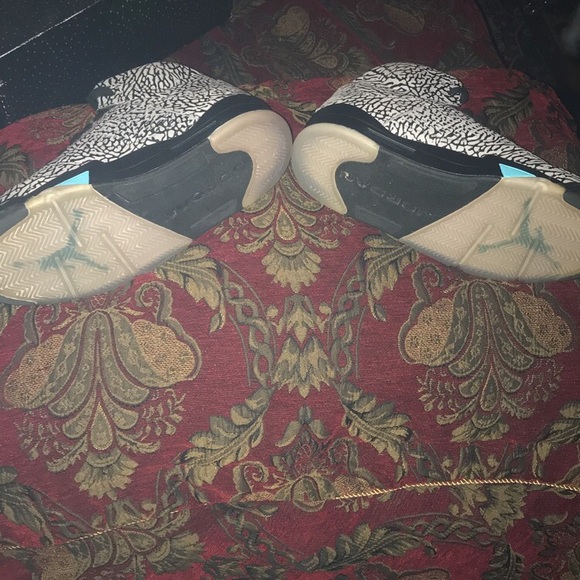 Jordan Lab5’s - Picture 5 of 5